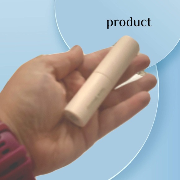 π*NEW* RARE BEAUTY | MiNI | Black Perfect Strokes Mascara - Picture 4 of 10